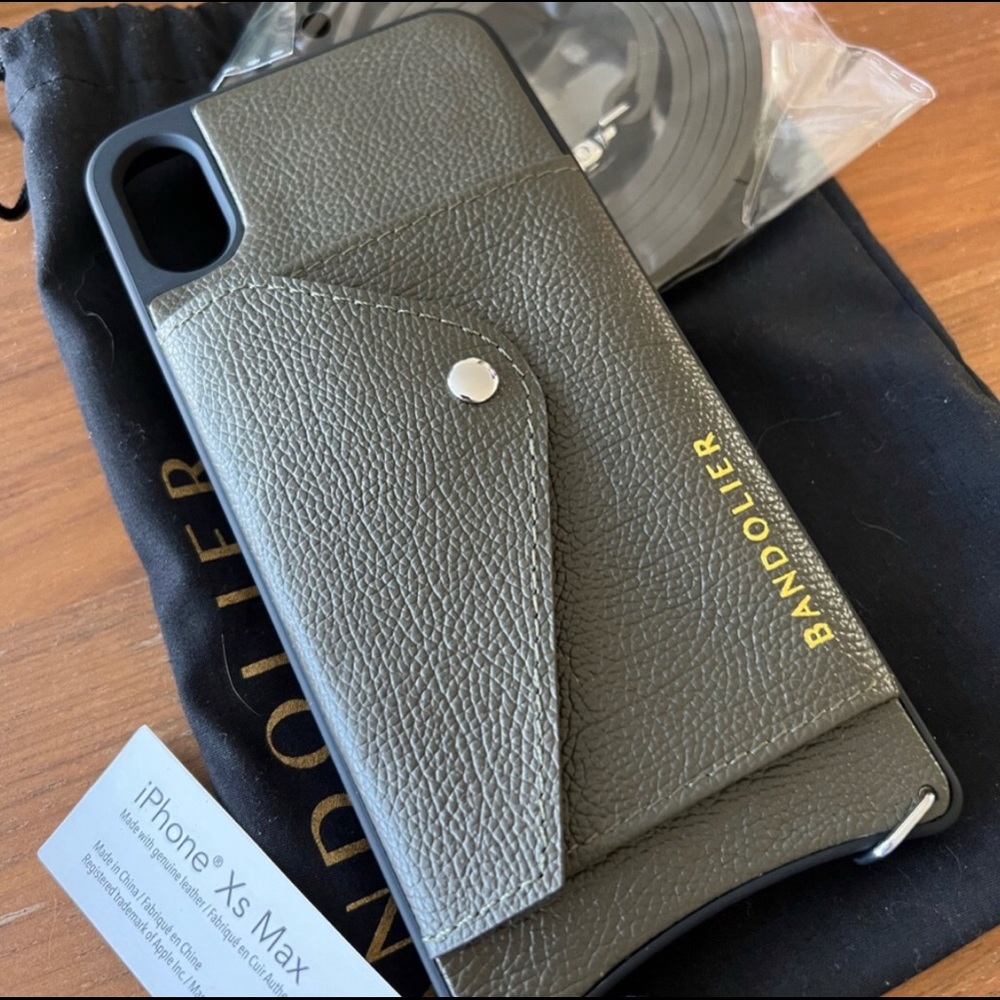 BANDOLIER CASE & STRAP XS MAX